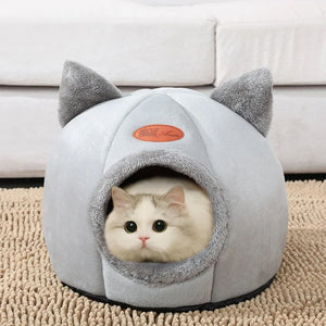 SnuggleNest™ Winter Cave Bed for Cats & Small Dogs - FurVenity
