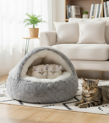 🐾 Semi-Closed Pet Bed – Cozy Year-Round Comfort